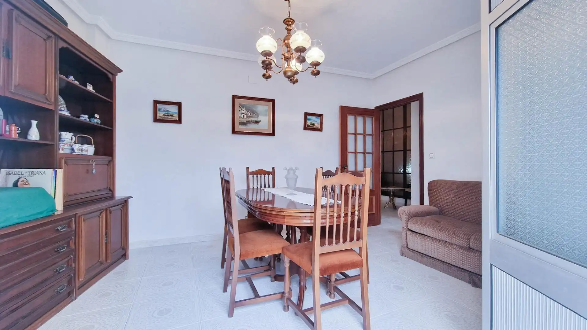 Comedor de Casa o chalet en venta en Cheles con Terraza, Trastero y Balcón