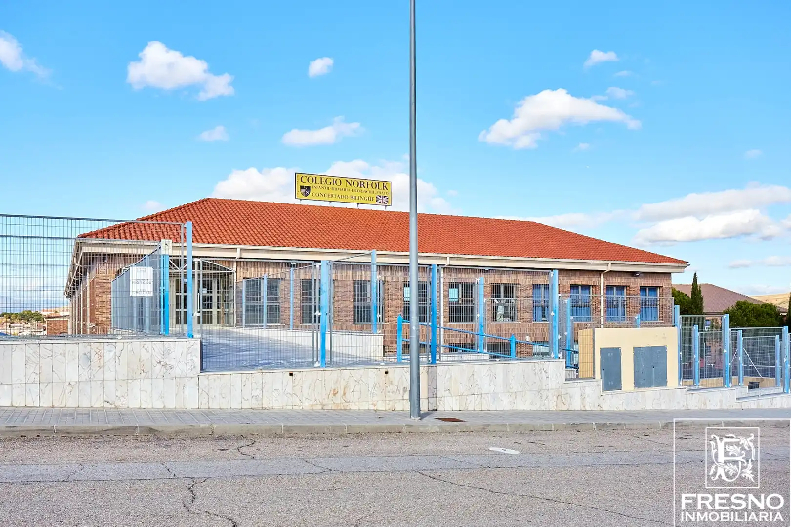 Vista exterior de Casa o chalet en venta en Cobeña con Aire acondicionado, Calefacción y Jardín privado