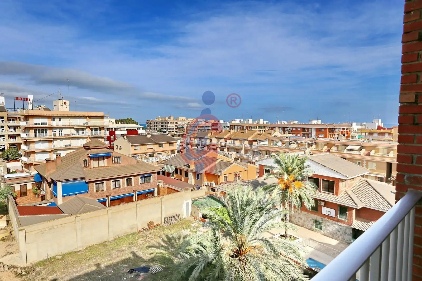 Vista exterior de Apartamento en venta en Guardamar del Segura con Amueblado y Balcón