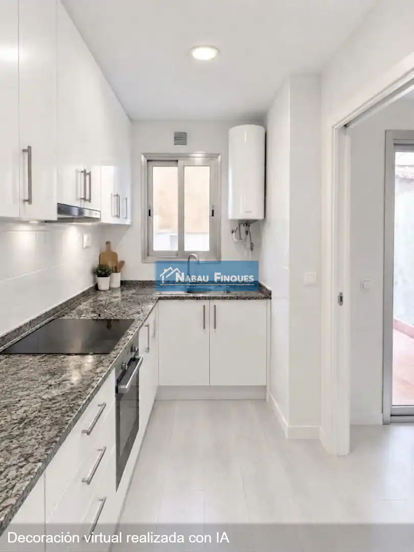 Kitchen of Flat for sale in Rambla Ferran
