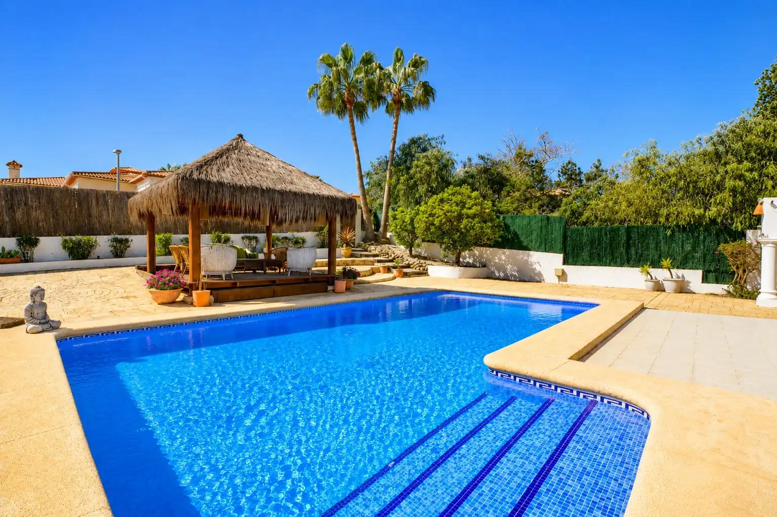 Piscina de Casa o xalet en venda en Jávea / Xàbia amb Jardí privat
