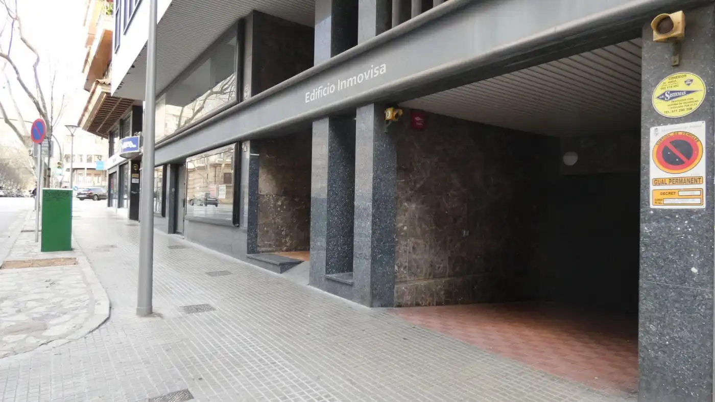 Individual en alquiler en Calle Baró de Pinopar 22, imagen 6