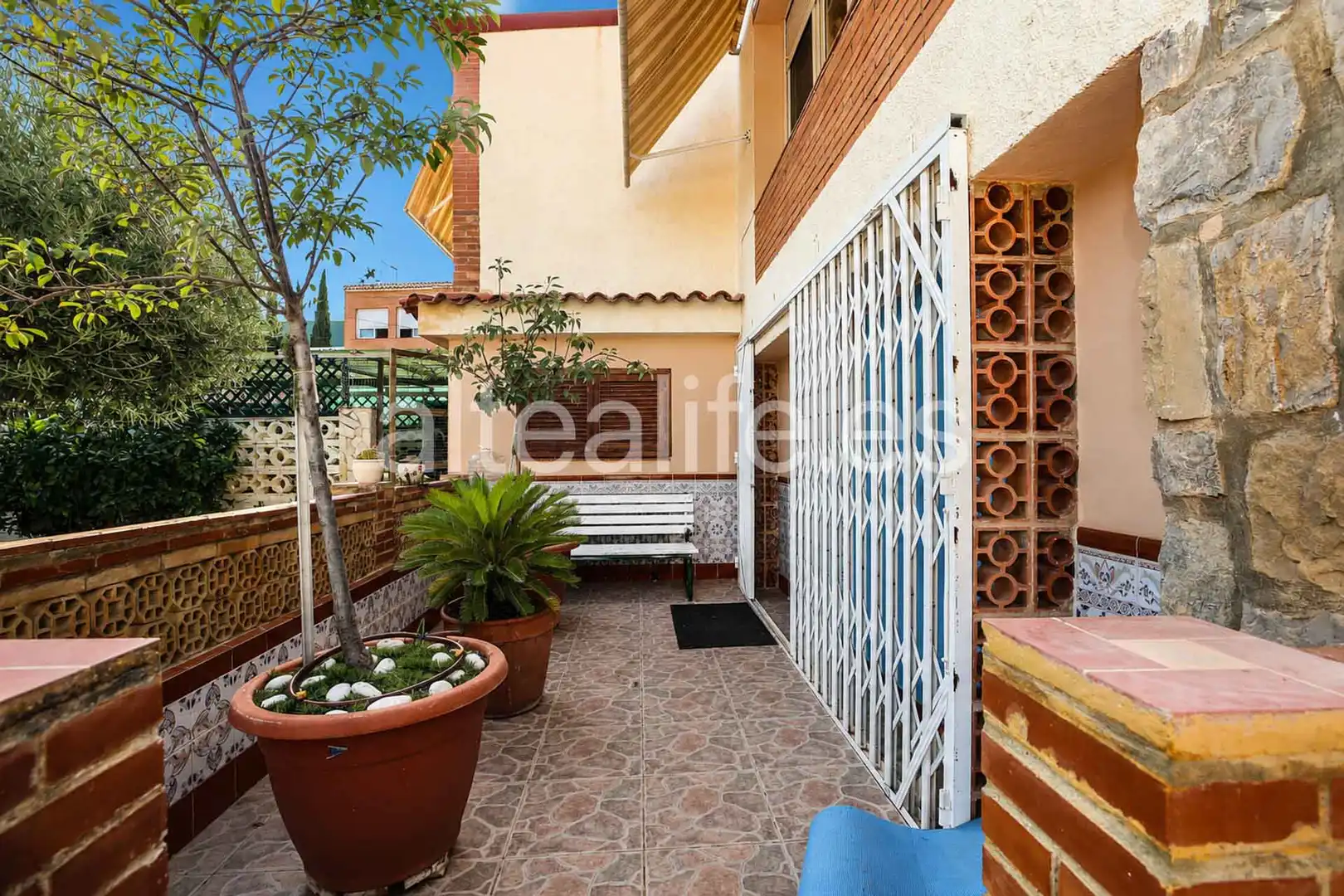 Terrassa de Casa o xalet en venda en La Nucia amb Aire condicionat, Jardí privat i Terrassa