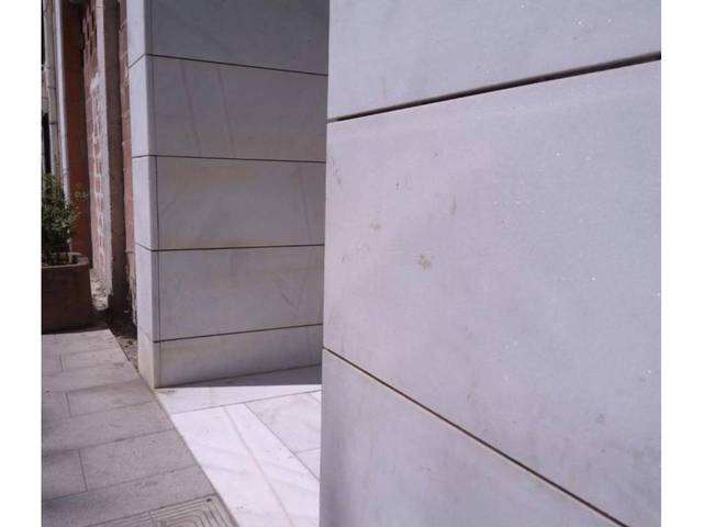 Local comercial en Venta en Plaza Castelar - Mercado Central