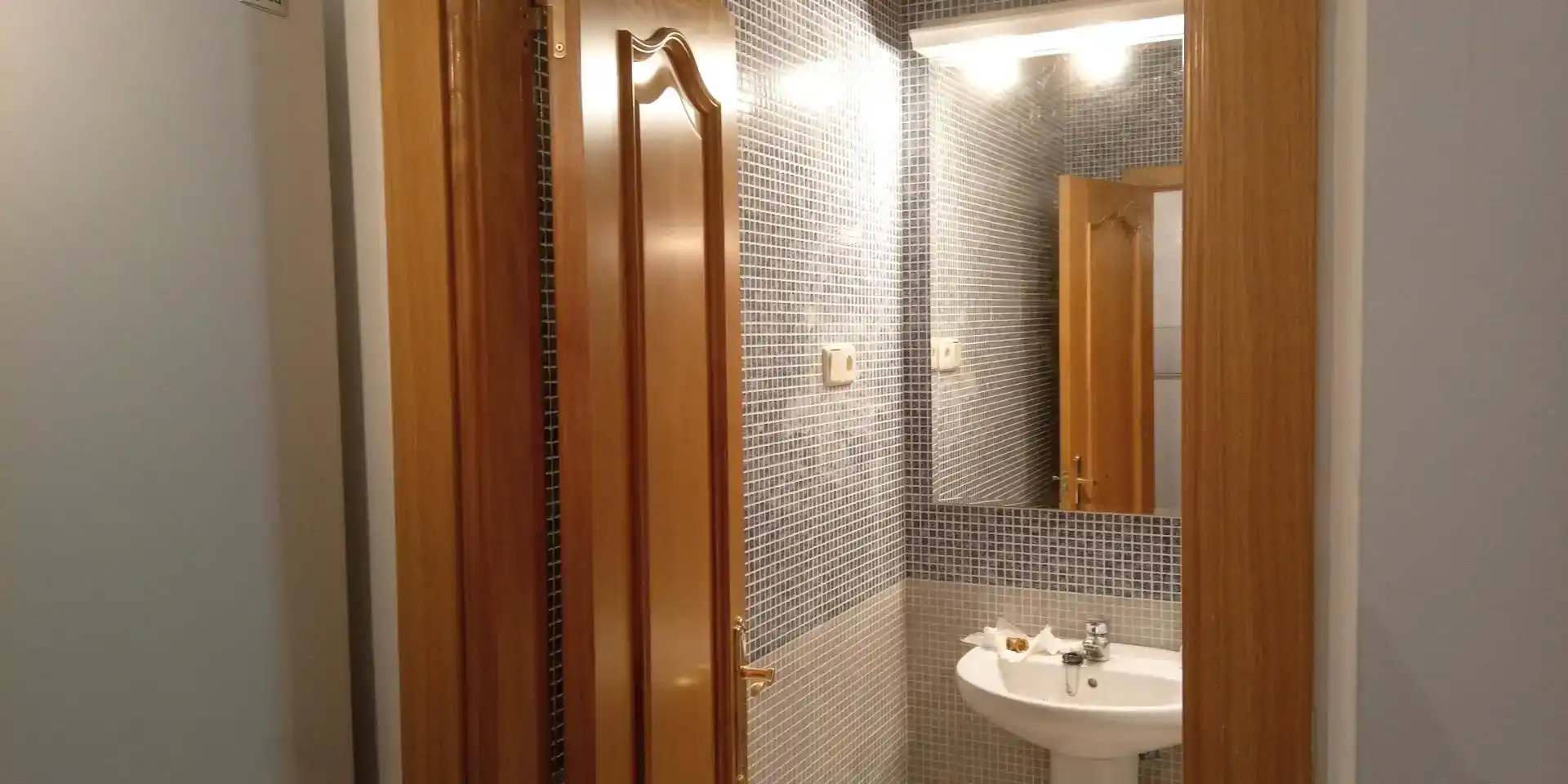Badezimmer von Wohnung zur Miete in Real Sitio de San Ildefonso