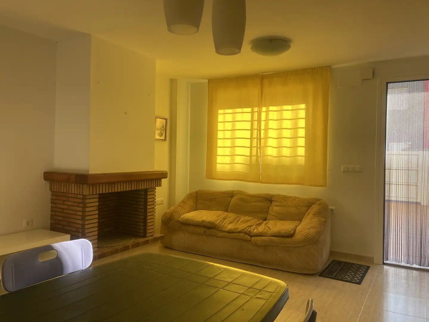 Sala d'estar de Casa adosada en venda en Almazora / Almassora amb Moblat