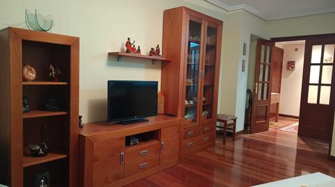 Foto 3 de Apartament de lloguer a Parque Pintores Tubía y Santamaría, Haro, La Rioja
