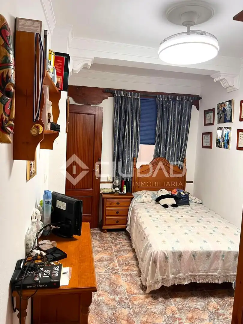 Habitación de Casa o chalet en venta en Ayuntamiento - Barrio Alto