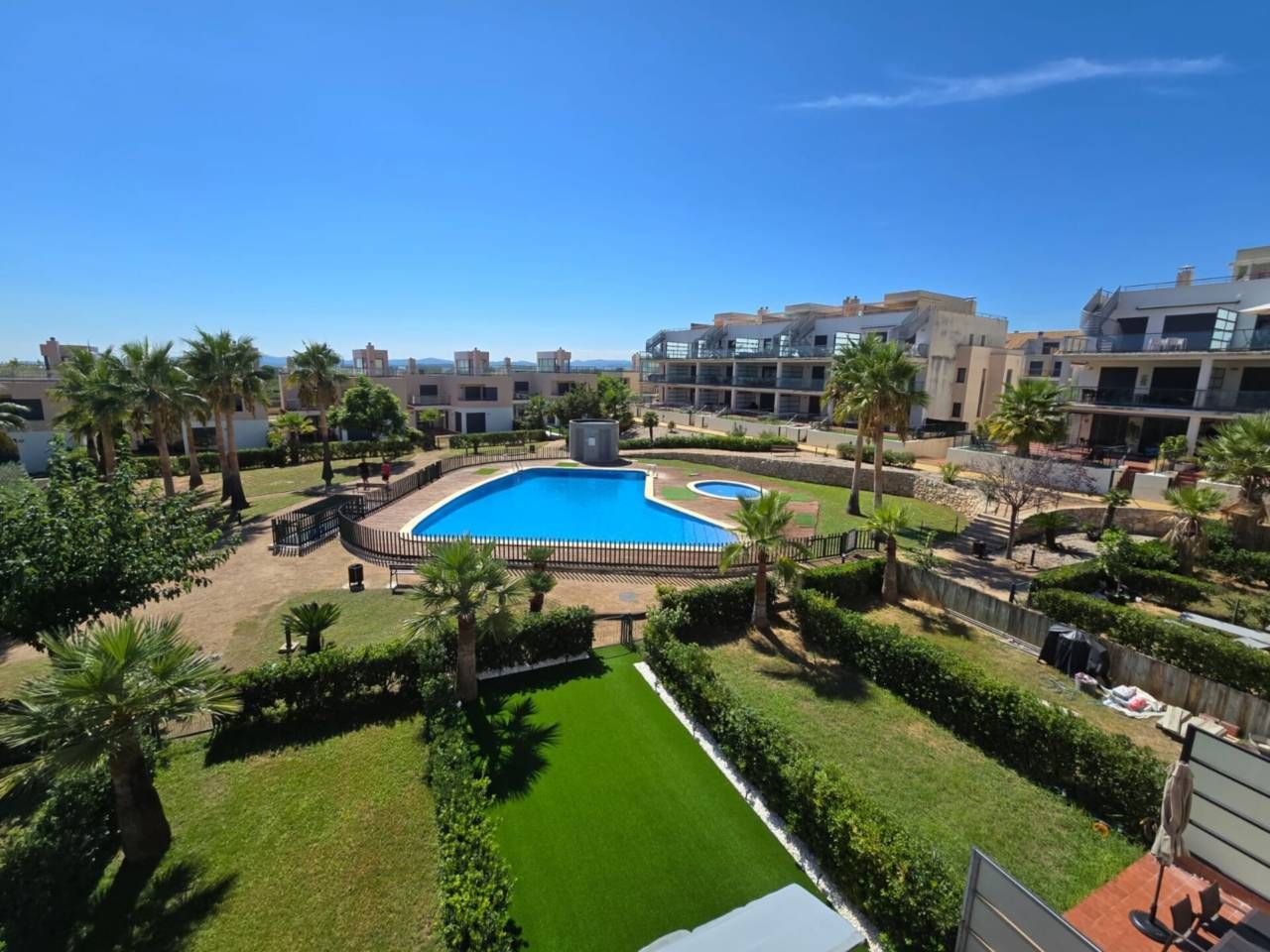 Jardí de Casa adosada en venda en San Jorge / Sant Jordi amb Calefacció, Jardí privat i Terrassa