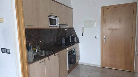 Foto 3 de Piso en venta en Calle Balmes, Poble Nou - Olivar Gran, Figueres