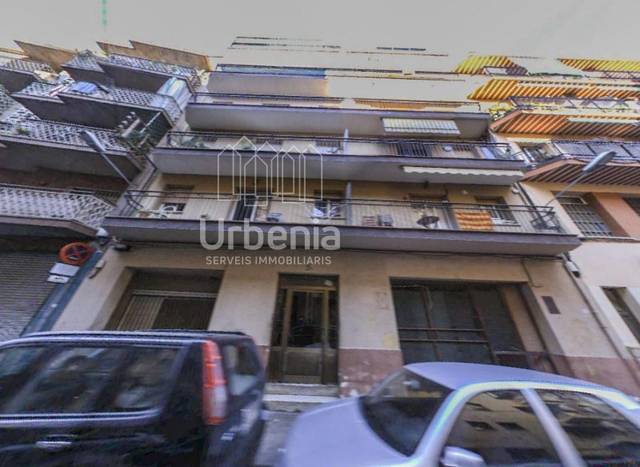 Piso en Venta en Marathon en Cerdanyola Sud