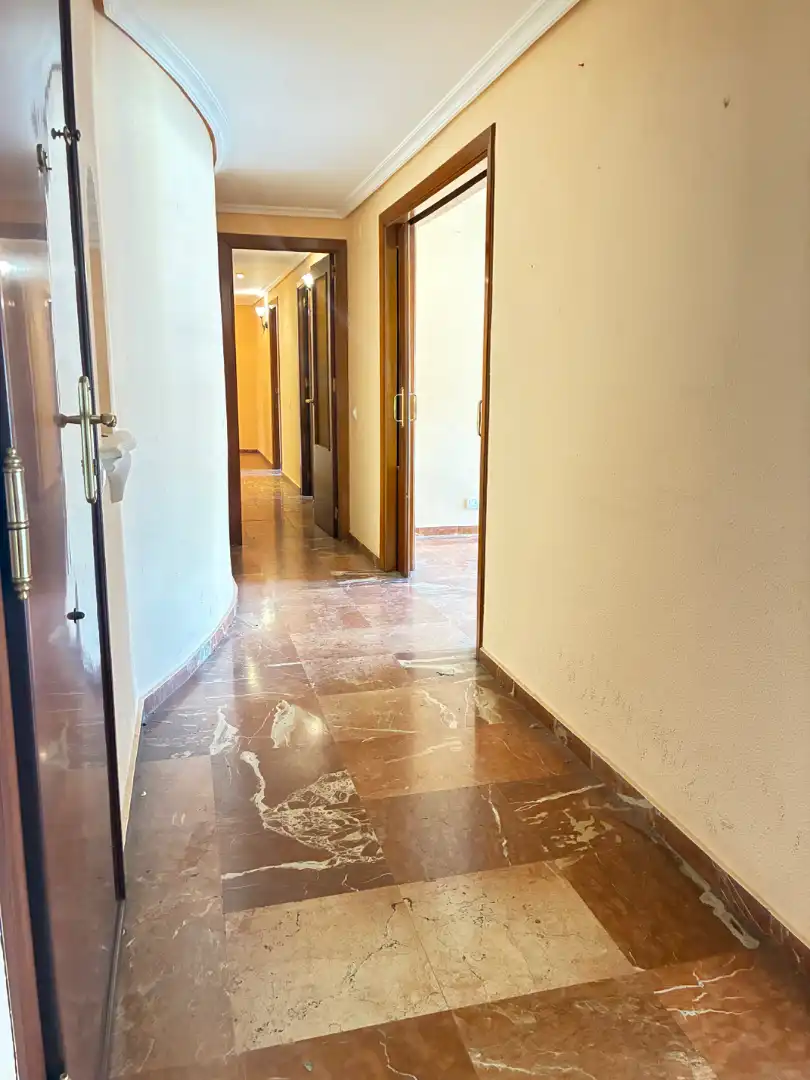 Flat for sale in Calle San Ignacio, 8, La Calzada - La Florida