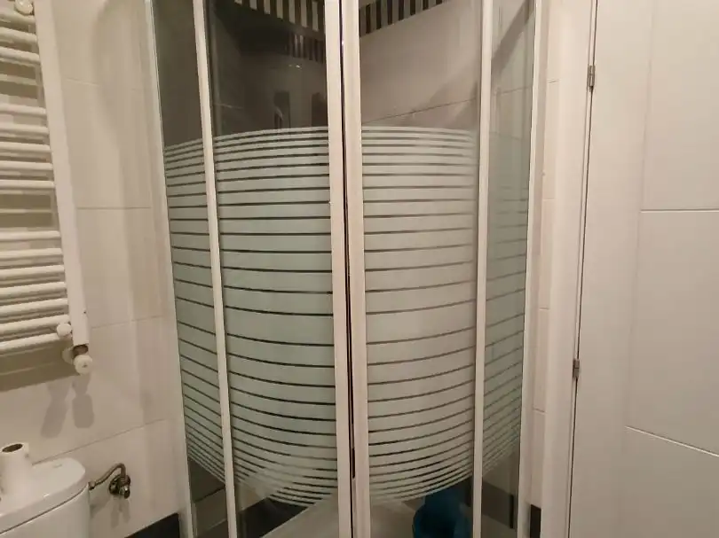 Bany de Pis de lloguer en Ciudad Lineal
