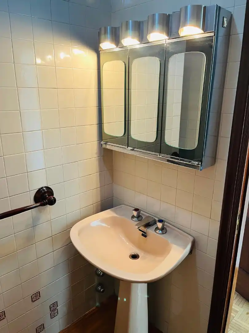 Bathroom of Flat for rent in A Coruña Capital   with Heating, Parquet flooring and Furnished