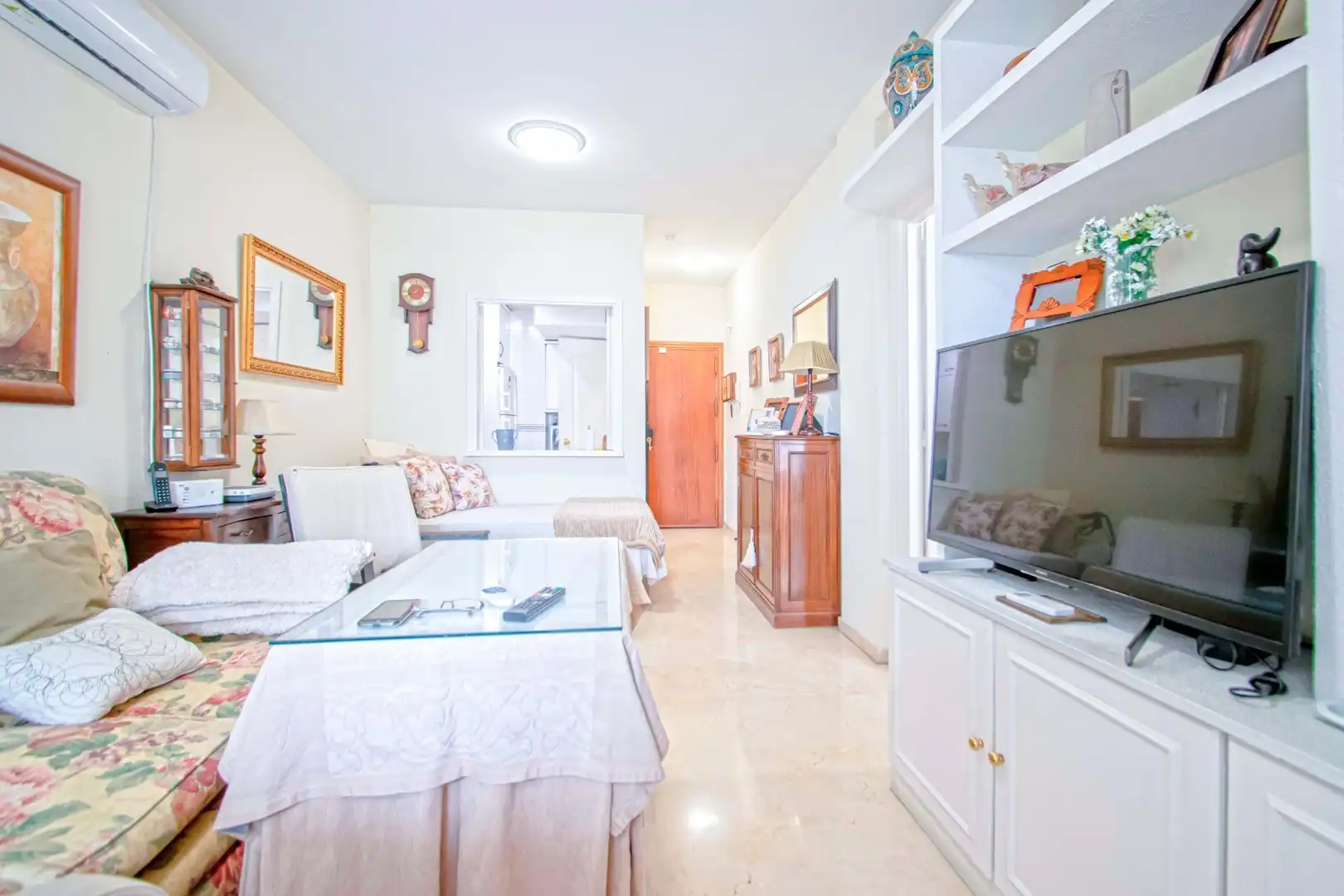 Flat for sale in Avenida ALCALDE LUIS URUÑUELA, Urbadiez - Entrepuentes