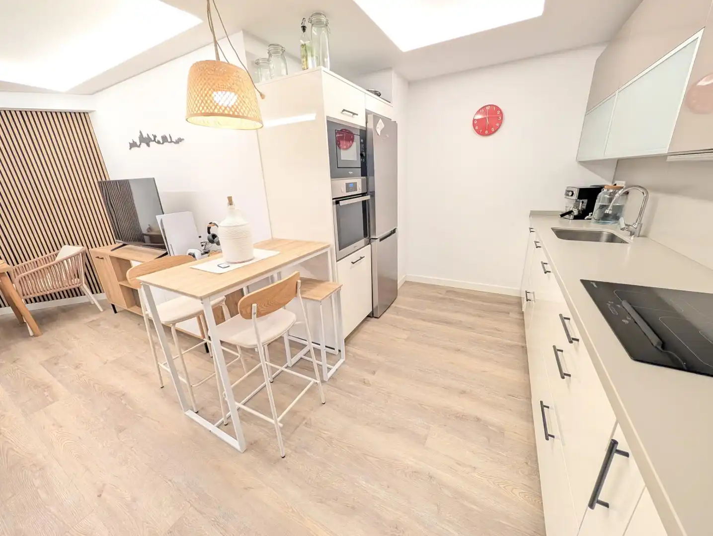 Cocina de Piso en venta en Oviedo  con Calefacción, Parquet y Terraza