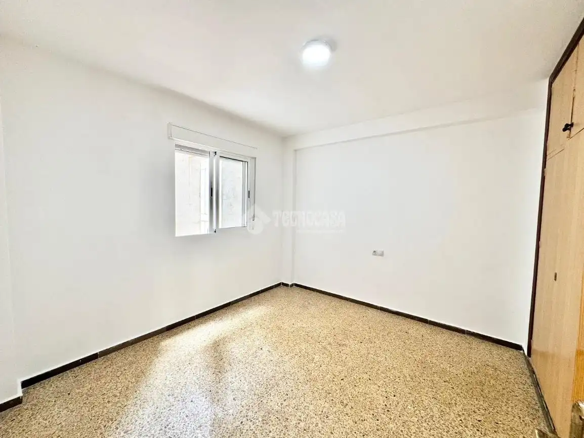 Habitación de Piso en venta en Almería