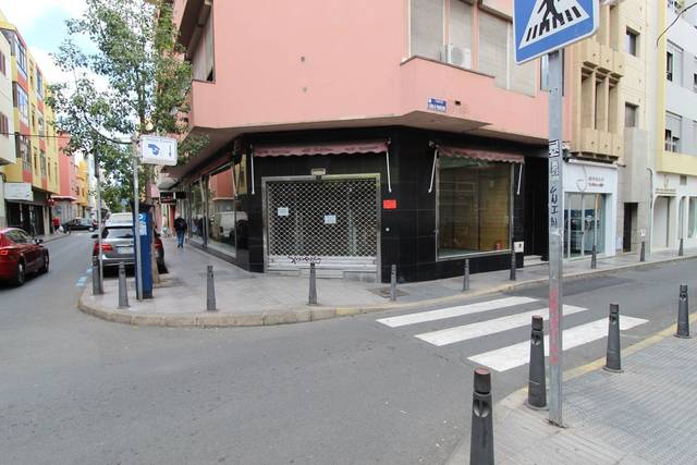 Local comercial en Alquiler en Calle Cirilo Moreno, 16 en Santa Catalina - Canteras