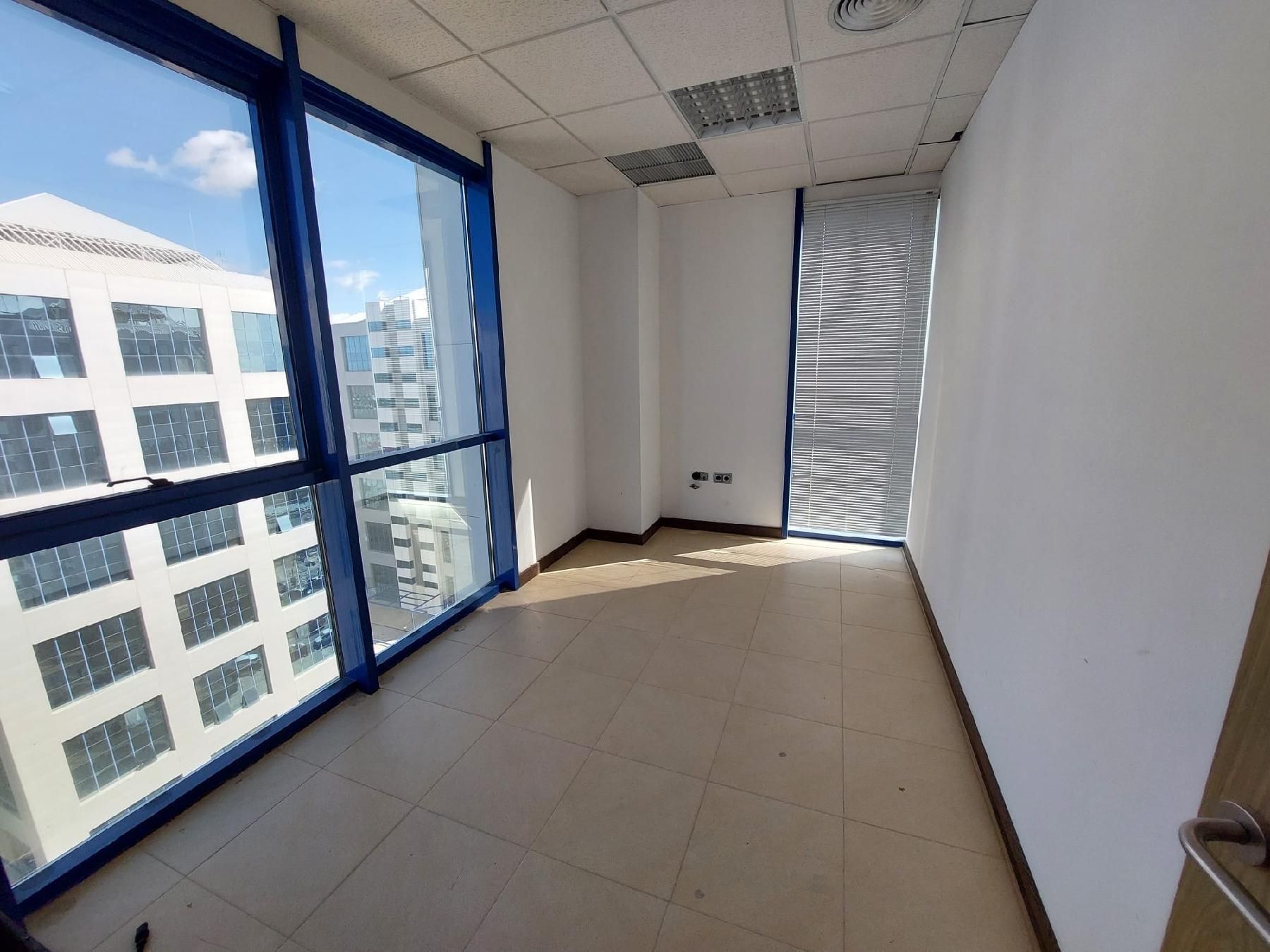 Office for sale in San Jerónimo - La Bachillera