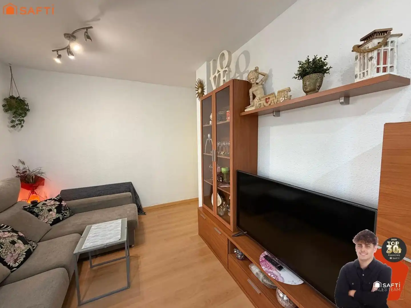 Sala d'estar de Pis en venda en Calella amb Terrassa i Piscina comunitària