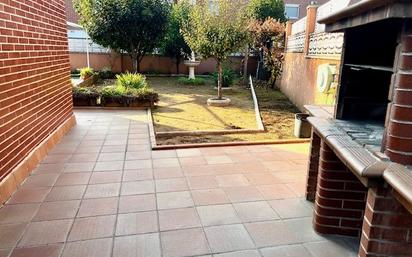 Terrassa de Casa o xalet en venda en Montcada i Reixac amb Terrassa