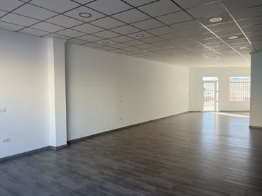 Locale commerciale in affitto a Albox
