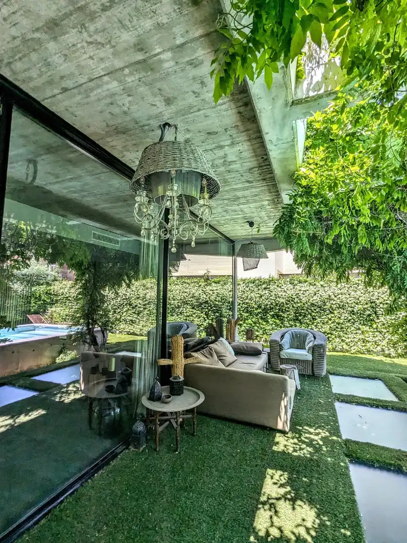 Terrassa de Casa o xalet en venda en Pozuelo de Alarcón amb Aire condicionat, Calefacció i Jardí privat