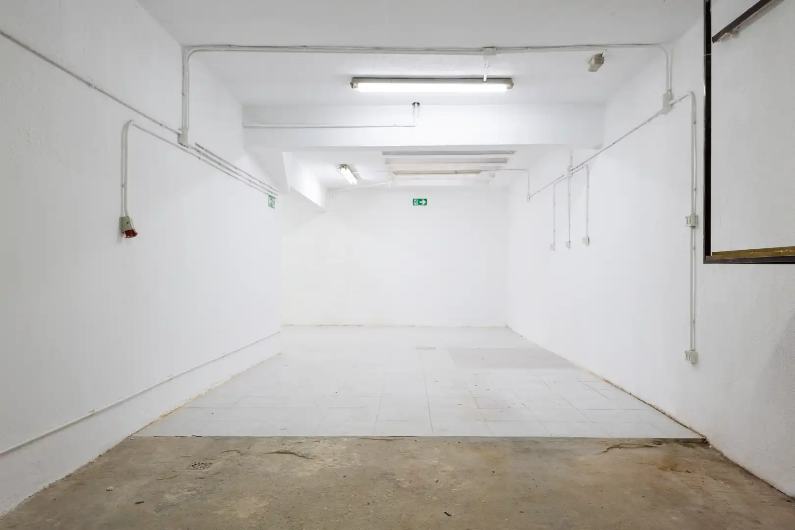 Premises for rent in  Madrid Capital  with Air Conditioner and Heating