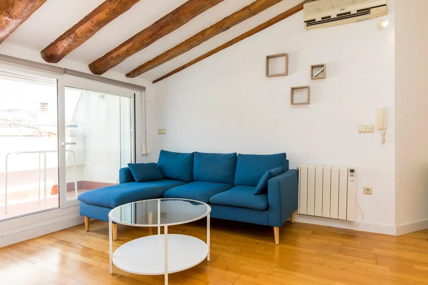 Attic for rent in Calle ZUMALACARREGUI, TOMAS, 11, Paseo Sagasta
