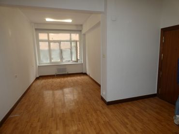Oficina amb ascensor en venda a Autonomia Kalea