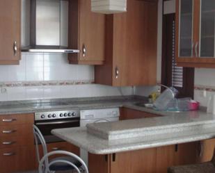 Cuina de Apartament en venda en Barbadás amb Calefacció, Traster i Moblat
