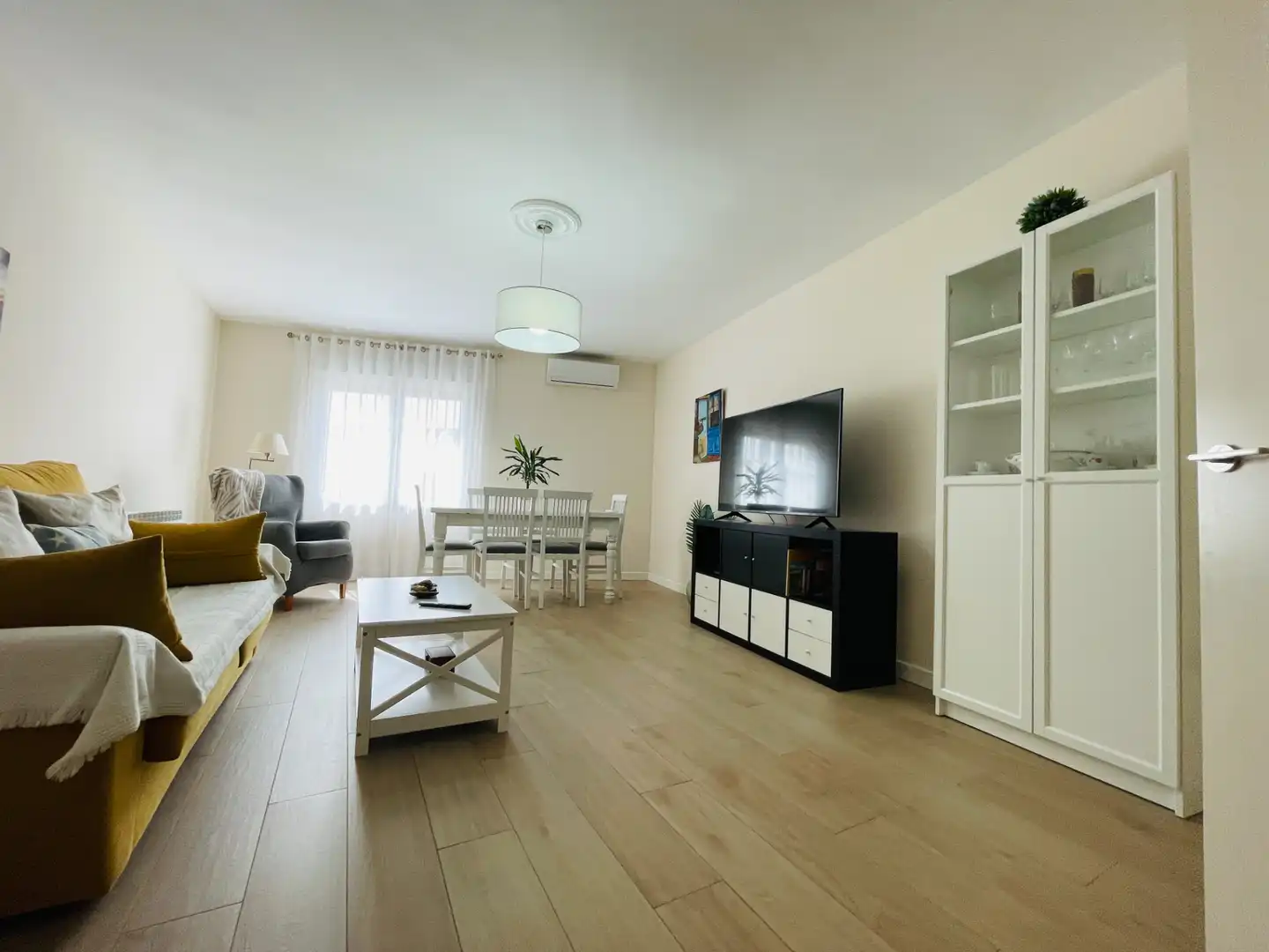 Living room of Flat for sale in La Guardia  with Air Conditioner, Heating and Furnished