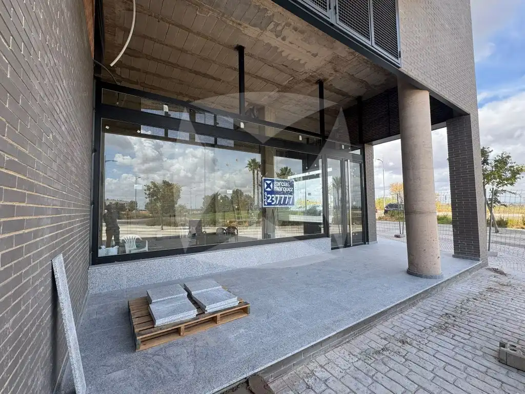 Gewerbefläche zur Miete in Avenida ROZAS DEL REY DON PEDRO, imagen 3