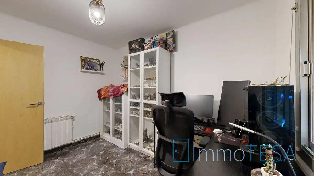 Wohnung zum Verkauf in Barberà del Vallès mit Heizung