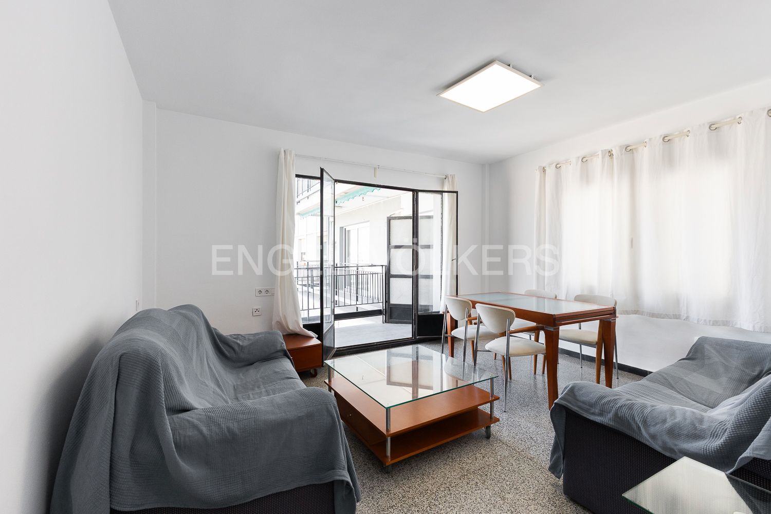 Living room of Apartment to rent in  Valencia Capital  with Air Conditioner, Heating and Terrace