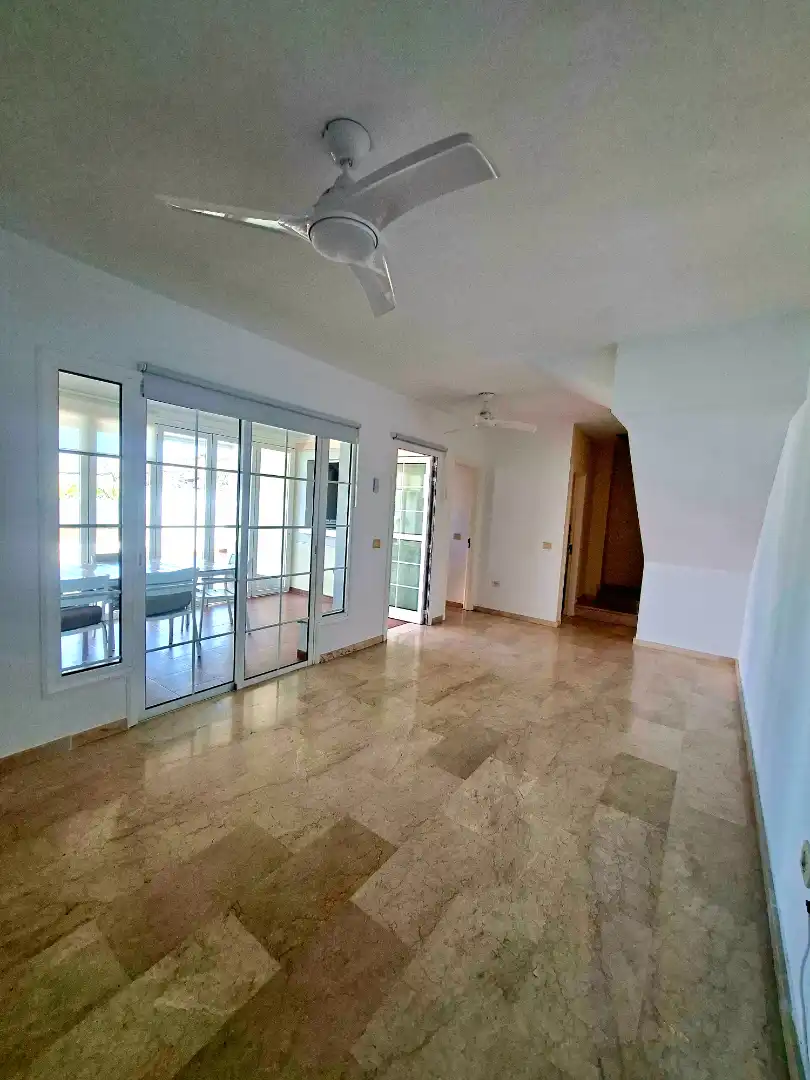 Duplexes for rent in Mogán  with Community pool