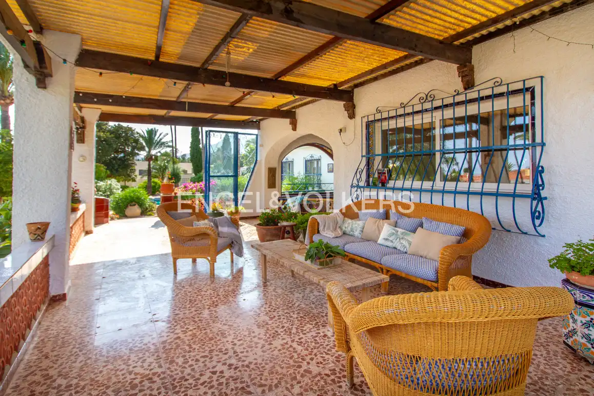 Casa con piscina en venta en Pueblo - Urbanizaciones, imagen 6