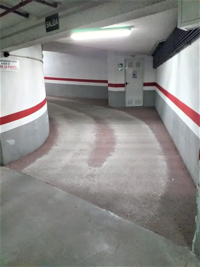 Garage zum Verkauf in Moncada