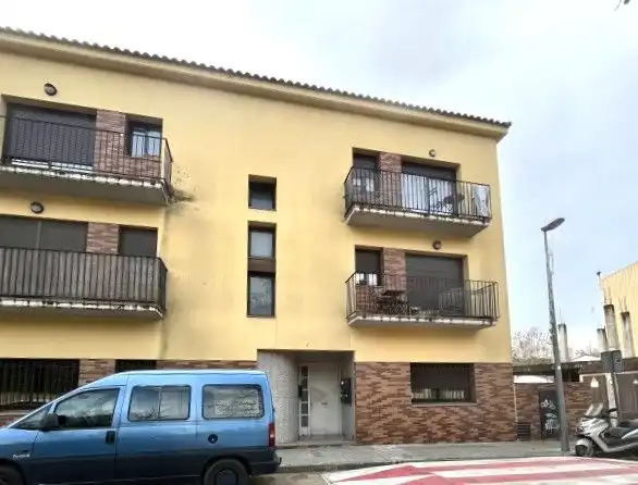 Appartement compact à vendre à Vallgorguina