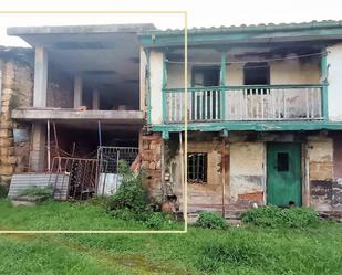 Vista exterior de Casa o xalet en venda en Santa María de Cayón