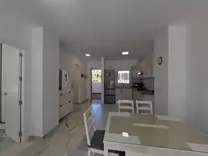 Küche von Wohnung zur Miete in Torremolinos mit Klimaanlage, Heizung und Möbliert