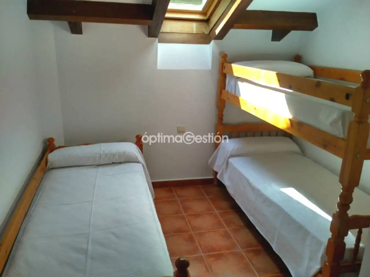 Dormitori de Edifici en venda en Cabrales