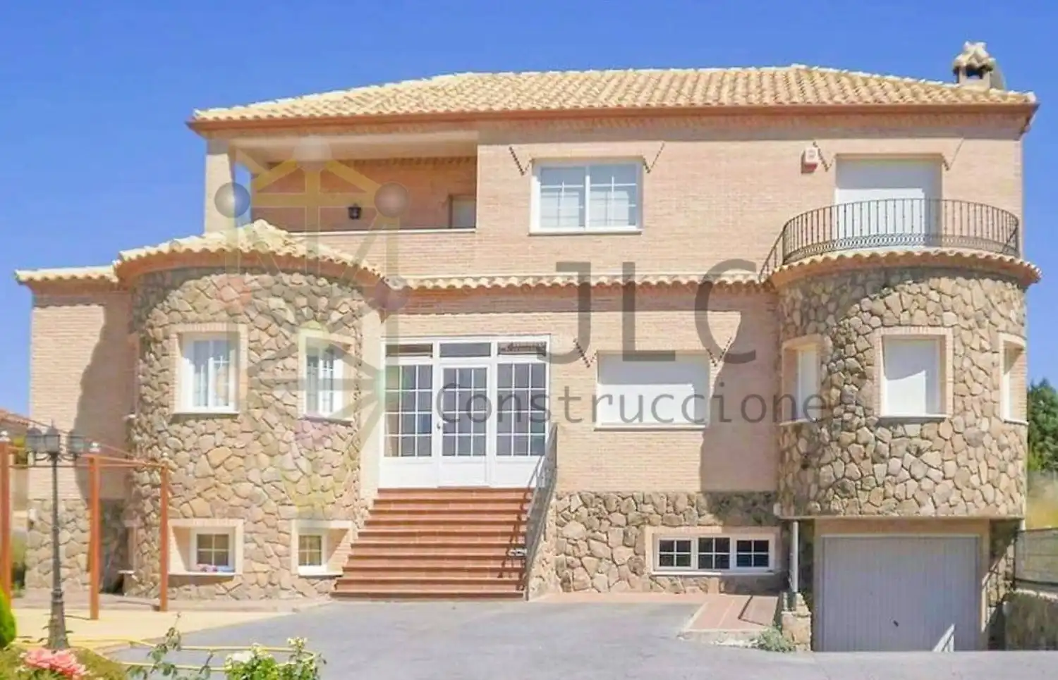 Vista exterior de Residencial en venda en Valdeaveruelo