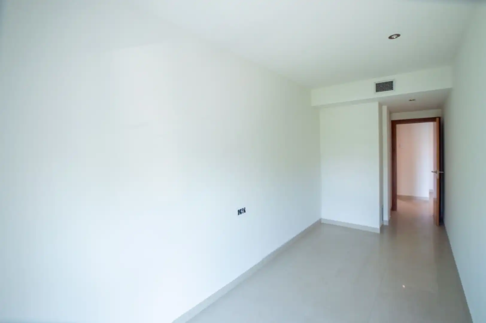 Flat for sale in Llagostera  with Air Conditioner, Terrace and Community pool