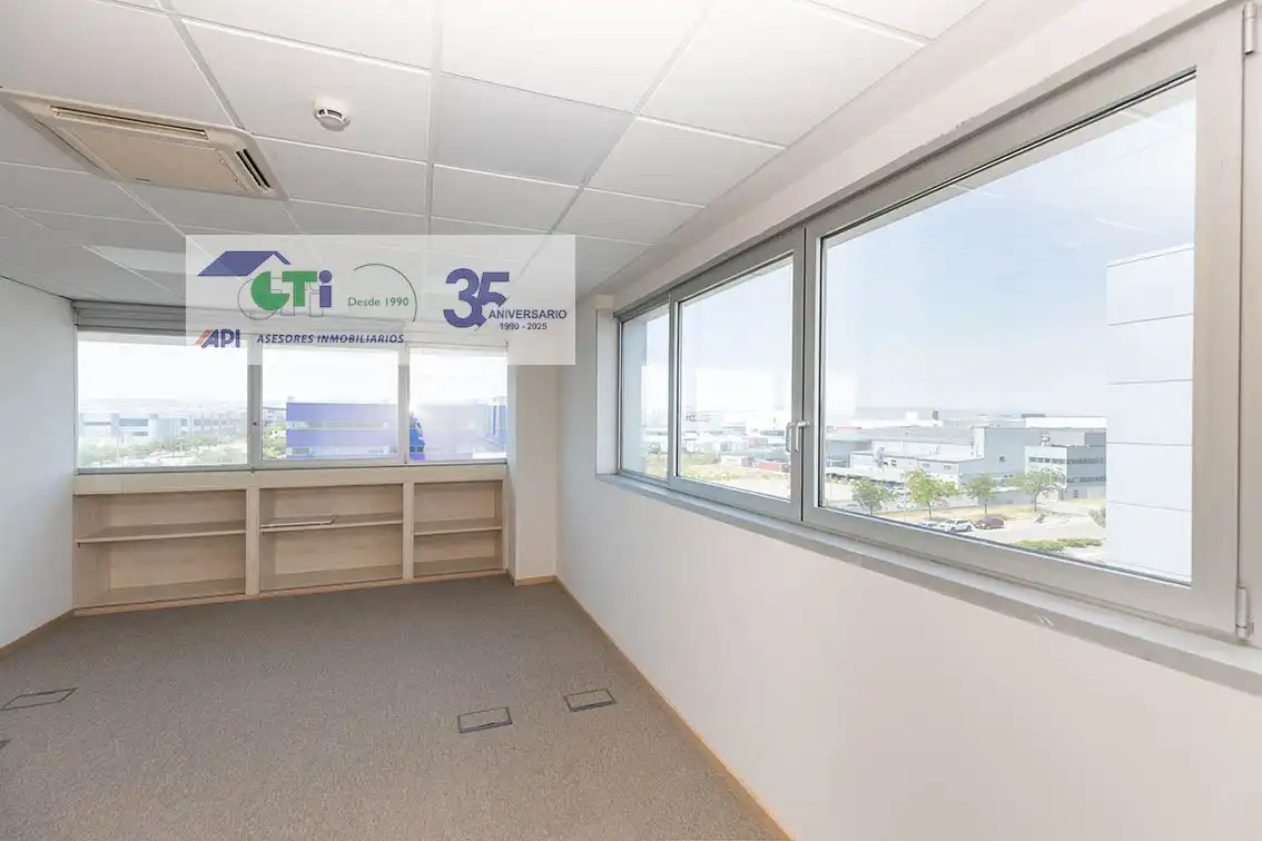 Office space to rent in C/Bari, imagen 39