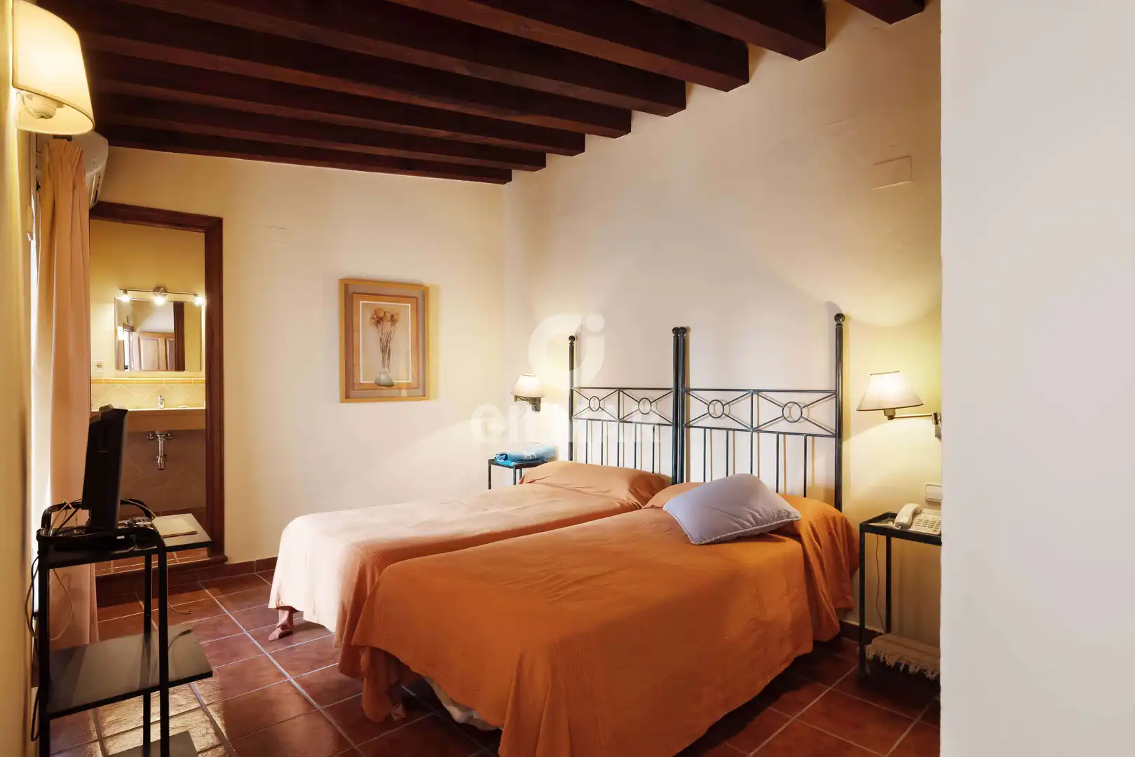 Habitación de Casa adosada en venta en Medina Sidonia con Calefacción