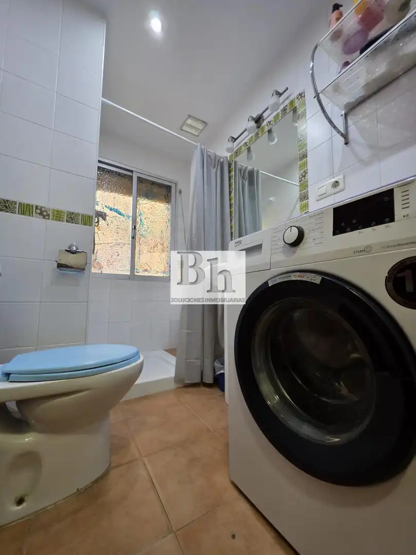 Baño de Piso en venta en Málaga con Aire acondicionado y Calefacción