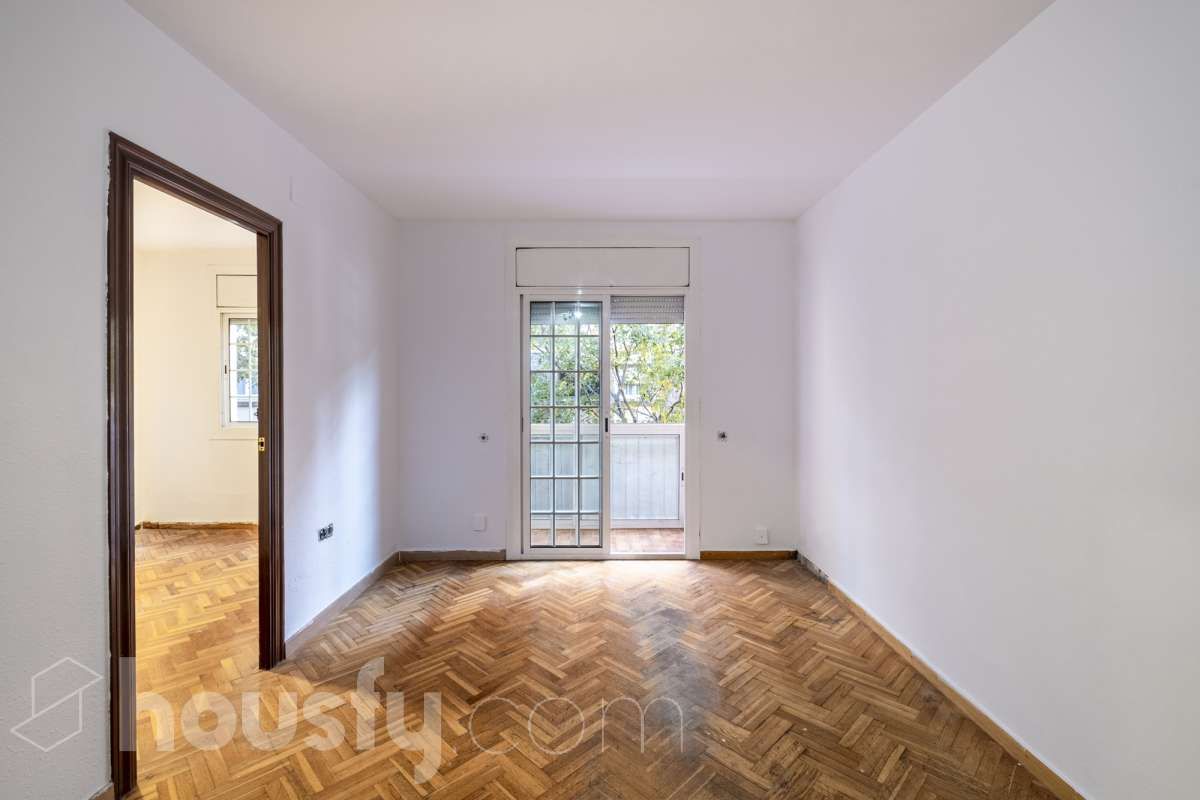 Bedroom of Flat for sale in Viladecans