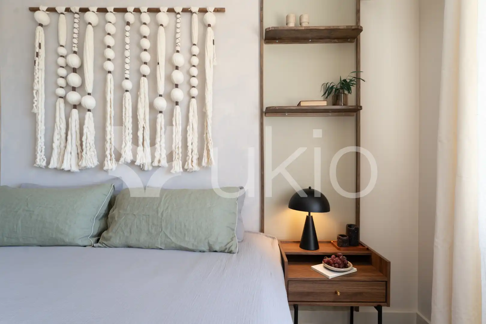 Bedroom of Apartments for rent in Madrid  with Air Conditioner, Heating and Terrace
