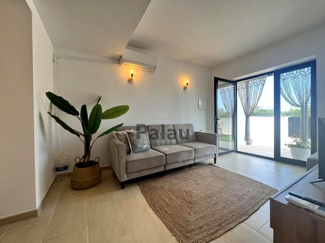 Sala d'estar de Apartament en venda en Ciutadella de Menorca amb Aire condicionat i Terrassa